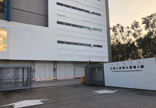 ��۴�����������